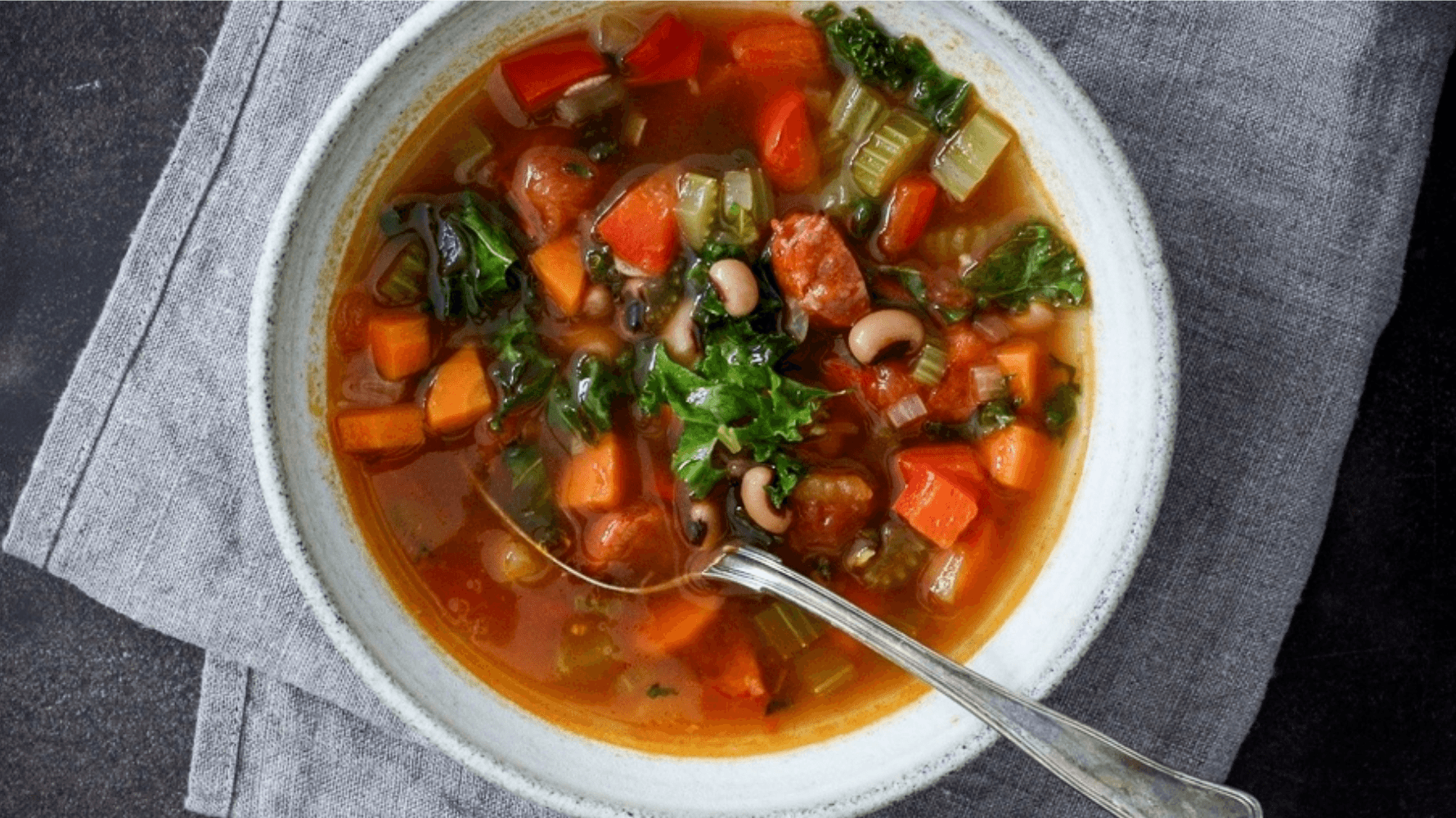Spicy bønnesuppe med chorizo
