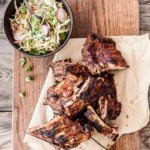 Spareribs med sommerslaw