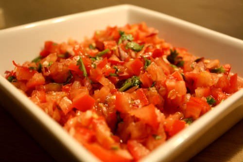 Frisk, mexicansk tomatsalsa (pico de gallo)